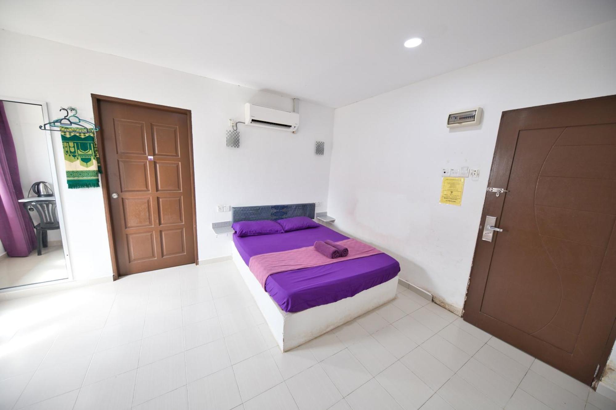 Oyo 90908 Noor Arfa River Chalet Kuala Terengganu Exterior foto
