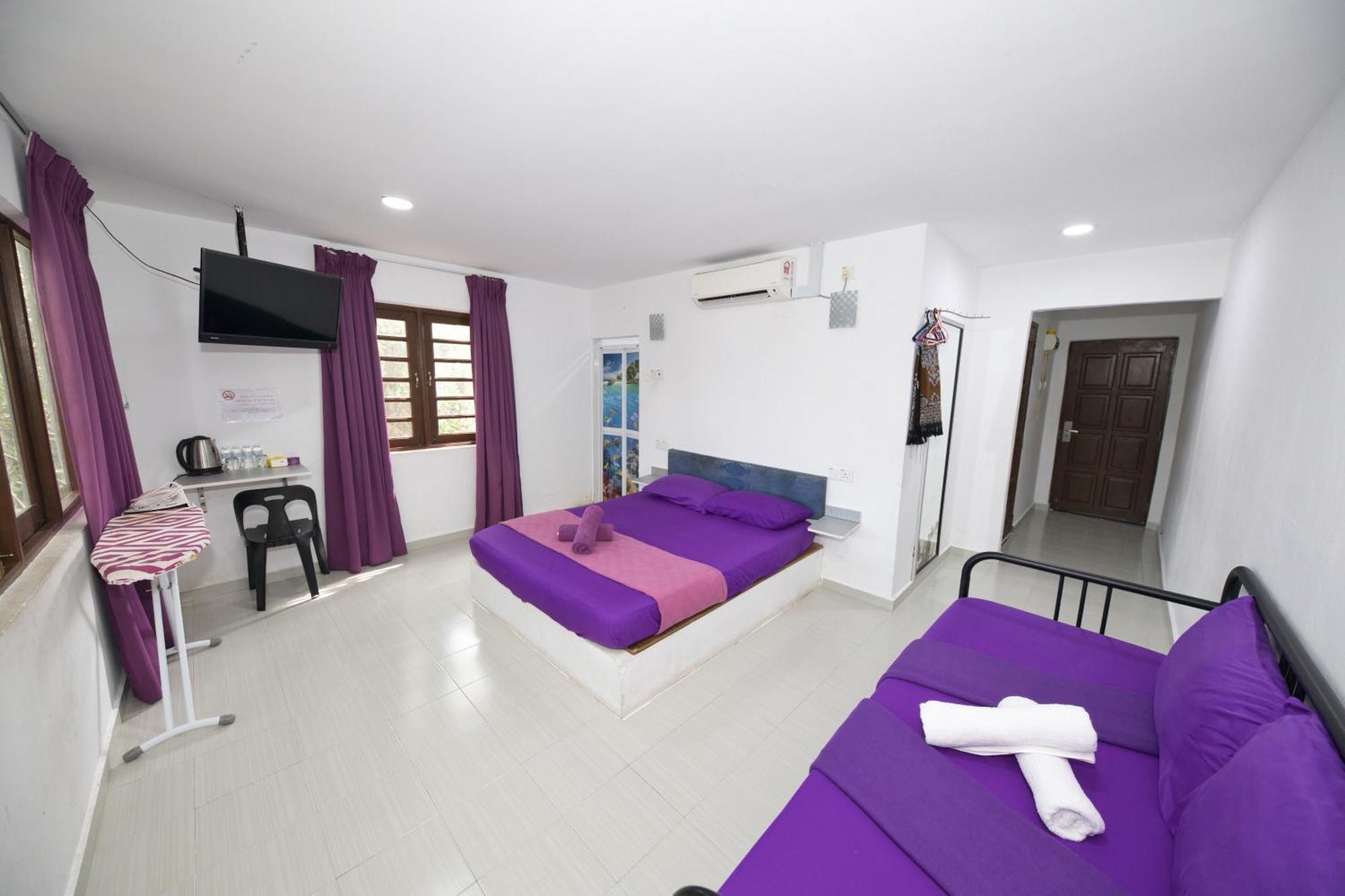 Oyo 90908 Noor Arfa River Chalet Kuala Terengganu Exterior foto
